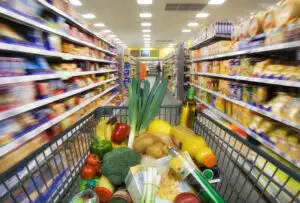 Mai CHIBZUIŢI cu banii! Cum s-au adaptat românii la noua epocă a cumpătării