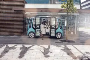 Elveţienii de la Rinspeed propun ca în viitor să mergem la serviciu cu autobuzul personal