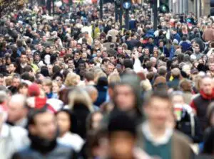Majoritatea românilor nu ar putea trăi nici măcar o lună din economii