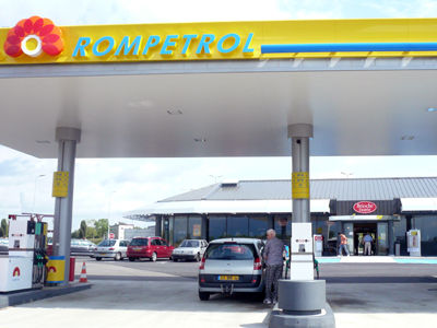 Rompetrol a majorat preţul carburanţilor