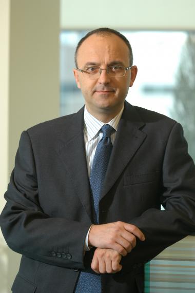 Radu, UniCredit: Influenţele situaţiei bancare din Cipru nu vor fi semnificative pentru piaţa bancară românească