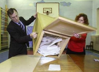 Rusia: Rezultatele alegerilor legislative au fost invalidate în 21 de secţii de vot