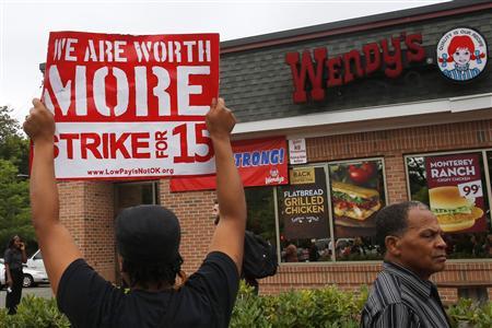 Un an de grevă în fast-food-urile din SUA