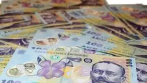 Salariul mediu net pe economie a crescut cu 4,1% în martie, la 1.617 lei