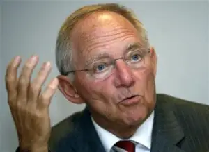 POLITICA NU E FOTBAL Schauble: „Cine spune că Italia şi Spania au câştigat are o gândire învechită „