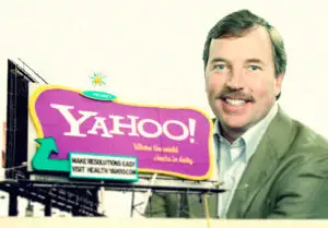 Yahoo recurge la măsuri disperate: atacă Facebook