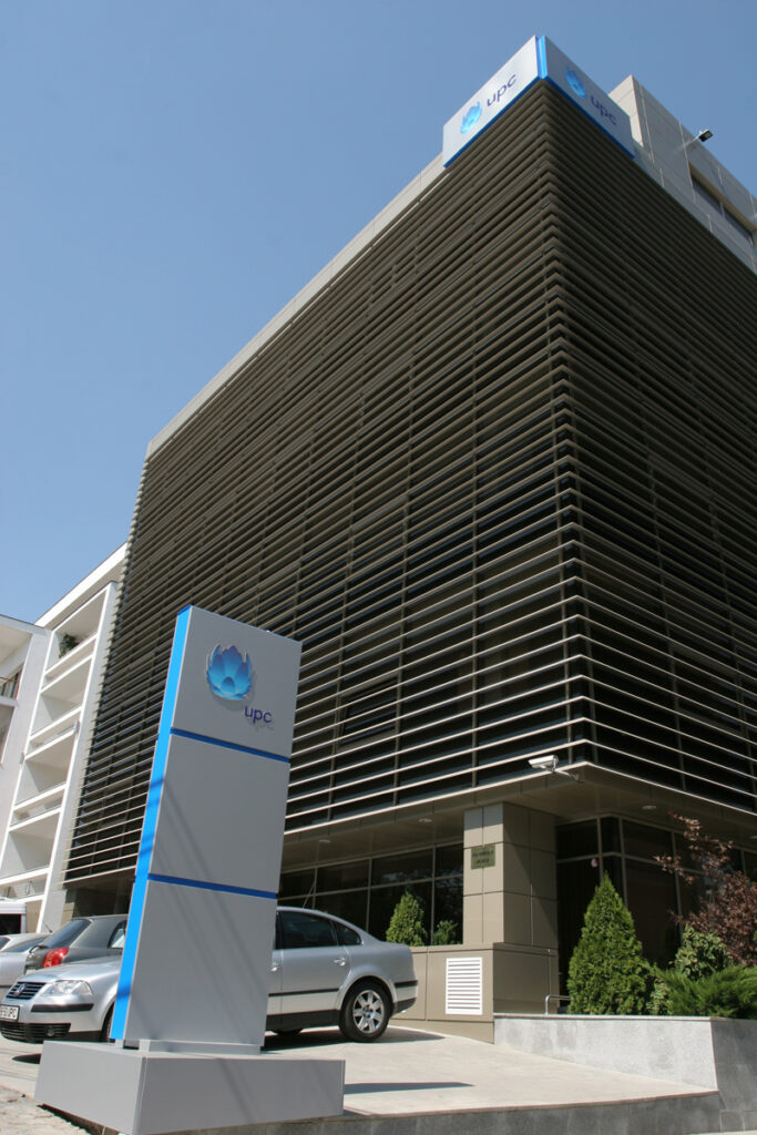 UPC oferă internet cu viteze de până la 120 Mbps şi clienţilor corporatişti