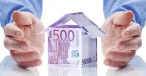 Bancher: Garanțiile la credite ipotecare au scăzut cu 30% față de 2008