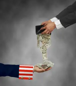 România se va împrumuta de pe pieţele externe la cel mai scăzut cost din istorie