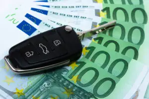 Costul ascuns al poliţei RCA