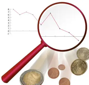 Deficitul comercial scade cu 2 miliarde euro!