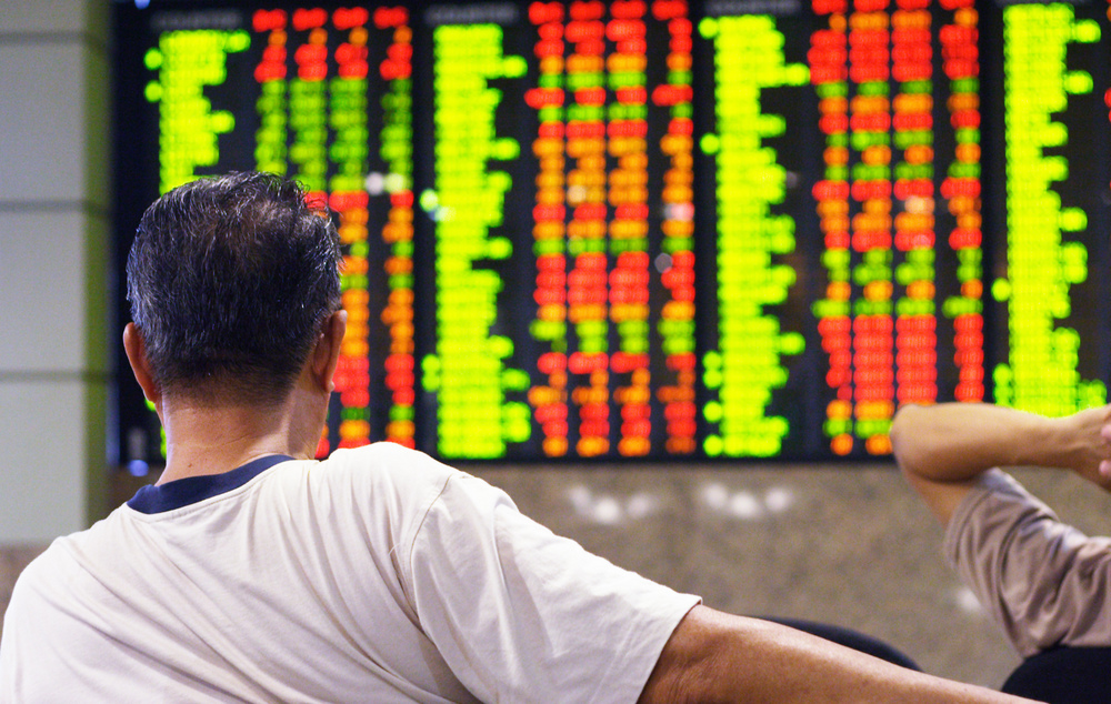 Piețele financiare internaționale se cutremură. Urmează colapsul?