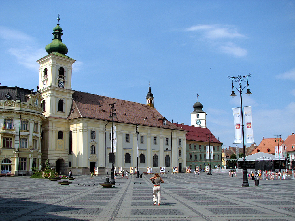 Investitorii germani caută şi alte oraşe din Ardeal, după ce Sibiul „şi-a epuizat potenţialul”