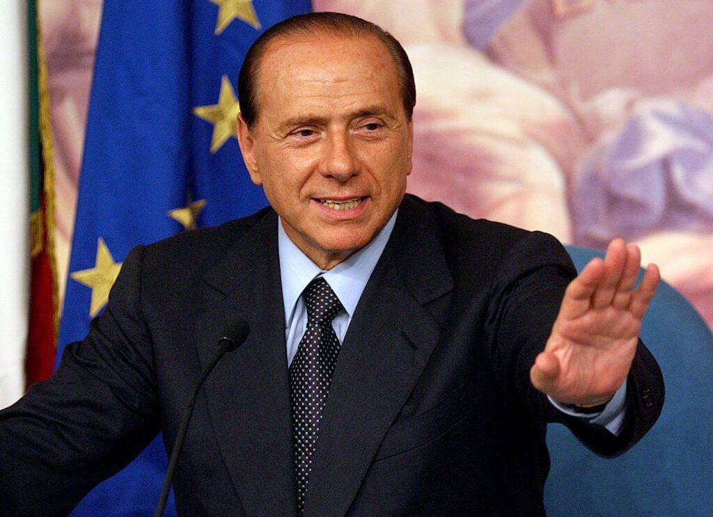 Berlusconi va demisiona după adoptarea măsurilor promise UE