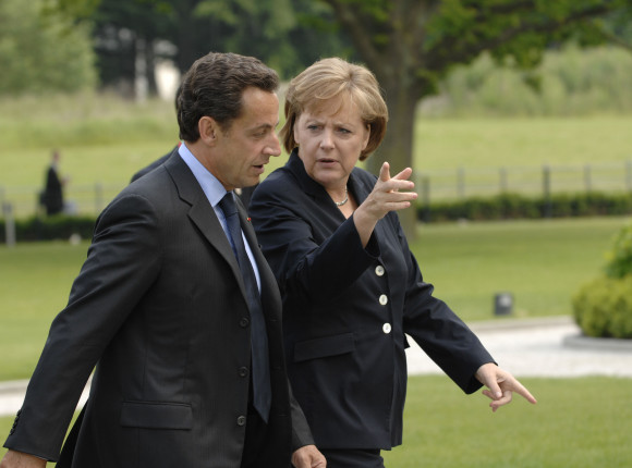 Sindicatele europene critică propunerile lui Sarkozy şi Merkel
