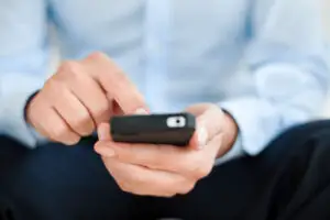 Cosmote: Baza de clienţi 3G a crescut semnificativ, cu 74%, comparativ cu T1 2011