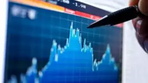INS confirmă creşterea ușoară sau stagnarea economiei României în 2012