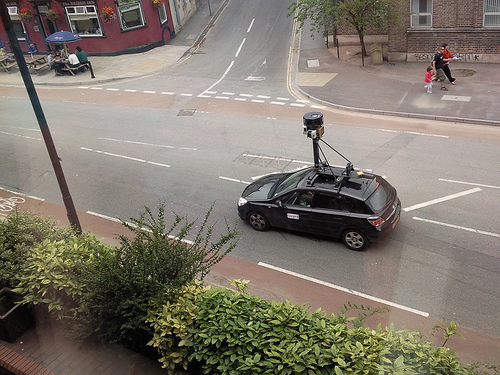 Google a decis să şteargă datele personale preluate de Street View