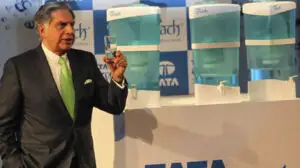 Indienii de la Tata vor să construiască o maşină care să funcţioneze cu apă