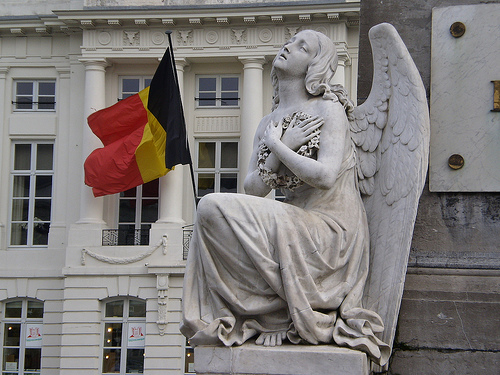 În urma cazului Depardieu, Franţa doreşte să renegocieze convenţia fiscală cu Belgia