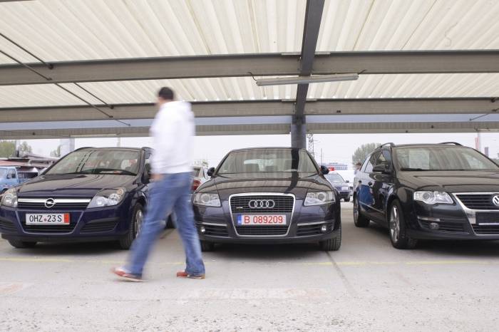 Efectul noii taxe auto: mașinile rulate s-au scumpit, în medie, cu 300 de euro