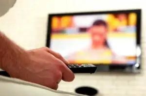 Orange are peste 6 milioane de abonaţi la serviciile TV