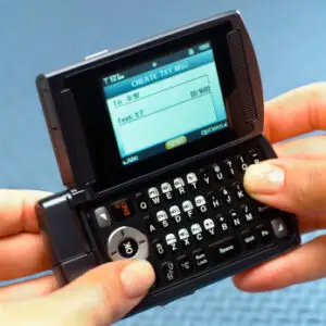Iranul interzice sms-urile care conţin cuvântul „dolar”