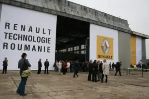 Renault urmează să primească ultima tranşă de ajutor de stat pentru centrul de la Titu