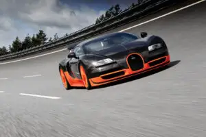 Topul celor mai excentrice mașini scoase la vânzare în 2011