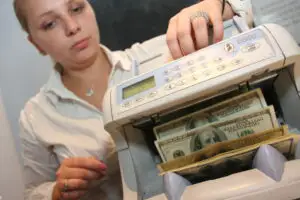 Licitaţie pentru certificate de trezorerie cu discount în valoare de 850 milioane lei
