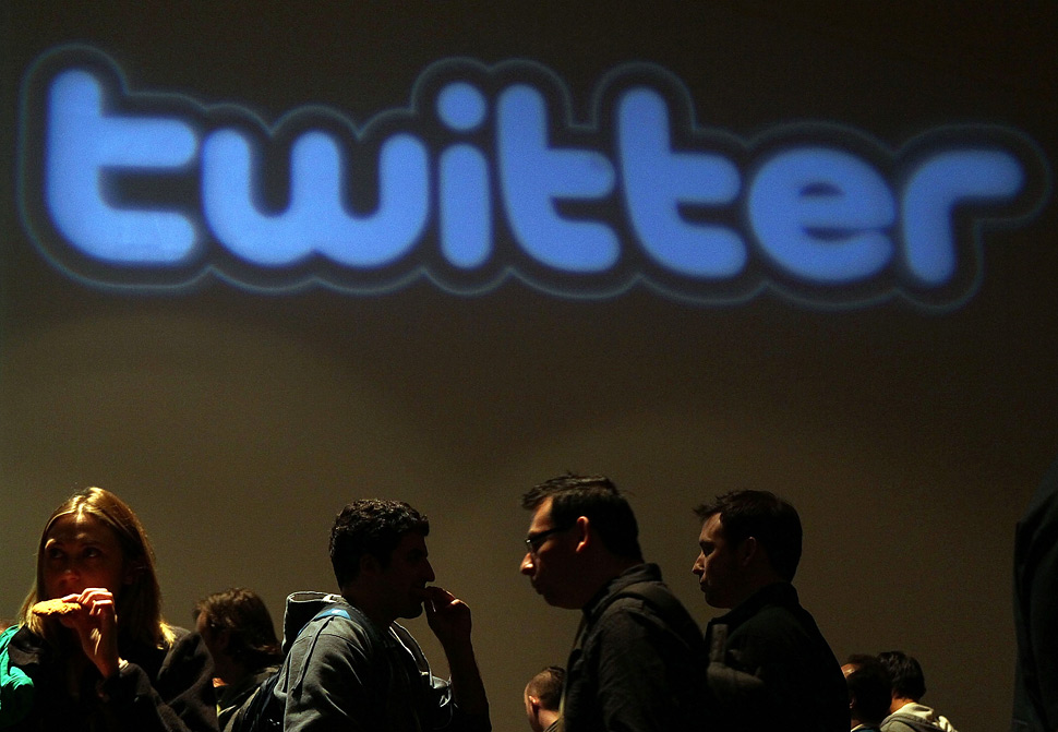 Twitter a atins pragul de 100 de milioane de utilizatori activi