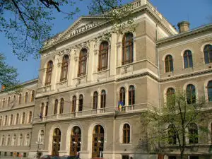 Evaluarea universităţilor se va realiza odată la maxim 4 ani
