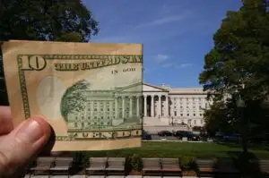 Comisia bancară din Senat examinează decizia S&P