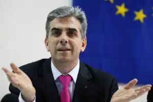 Revoluţie în sănătate: Nicolăescu spune că vor fi desfiinţate asigurările sociale de sănătate
