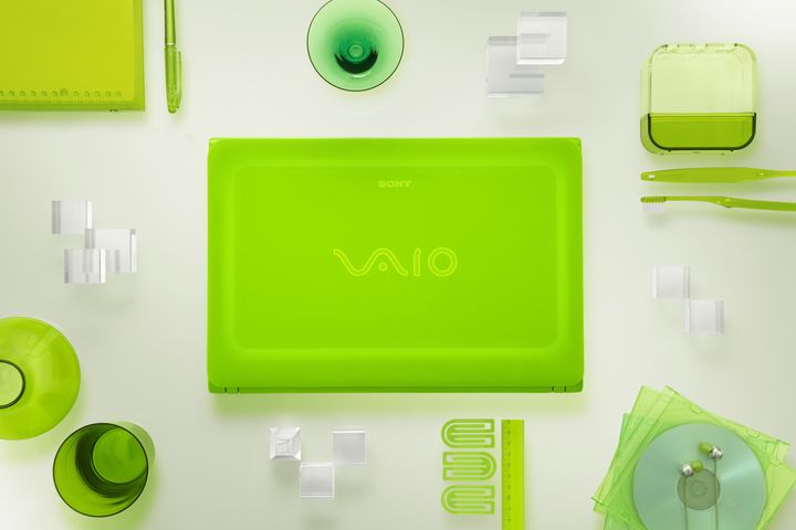 Sony a lansat laptopul care te scoate din mulţime