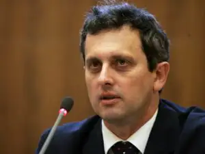 Lazea: Băncile ar trebui sancționate numai pentru lipsa de transparență