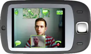 Cosmote România îi îndeamnă pe clienţi la apeluri video