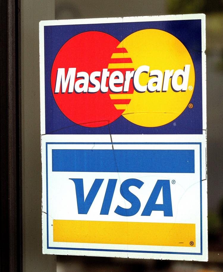 MasterCard şi Visa sprijină lupta împotriva pirateriei
