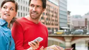 Vodafone reduce cu 20% tariful de iniţiere a apelurilor în roaming