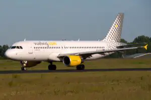 Vueling : câștiguri de 10,4 milioane de euro, în scădere cu 77%