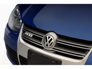 Câte autovehicule a vândut Volkswagen în 2010