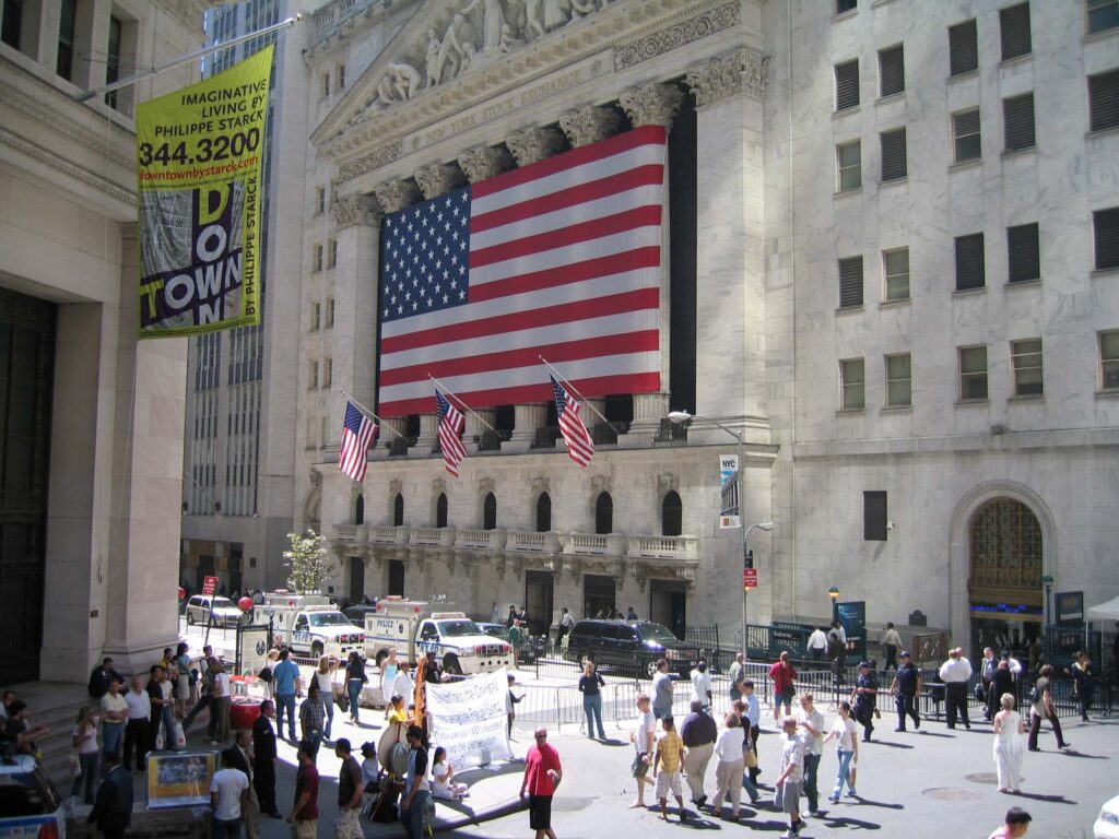 Wall Street a încheiat a doua cea mai bună săptămână din ultimul an