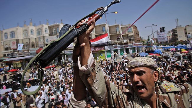 Yemen: Protestatarii serbează căderea regimului Saleh