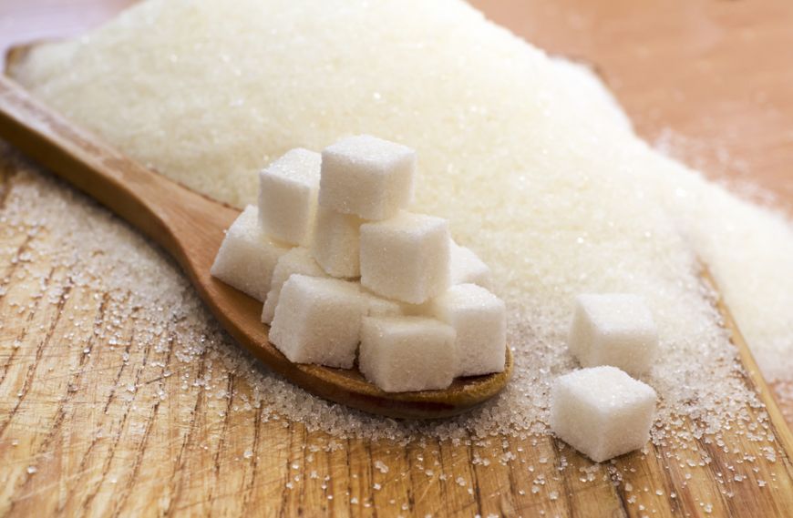 Zahărul este mai ieftin de patru ori la bursă decât în magazine