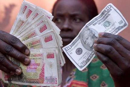 Dolarul american ar putea fi abandonat de Zimbabwe pentru yuanul chinezesc